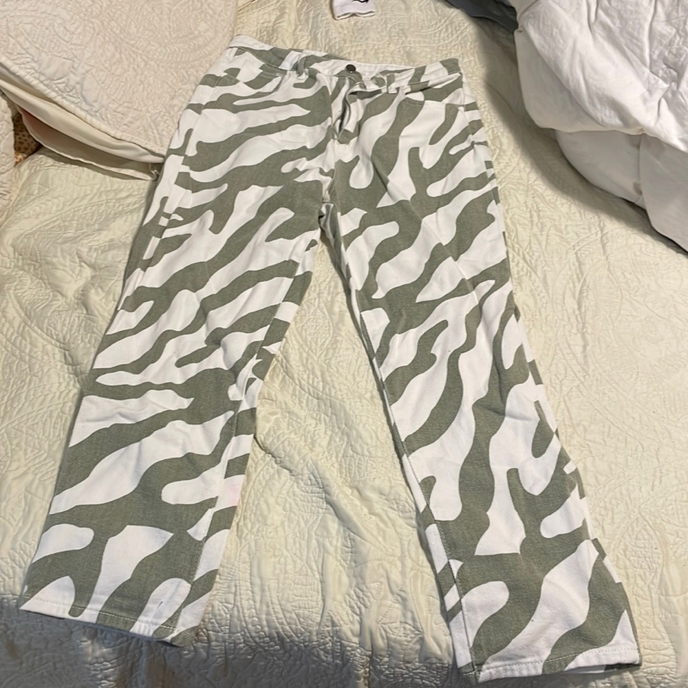 Zebra green jeans